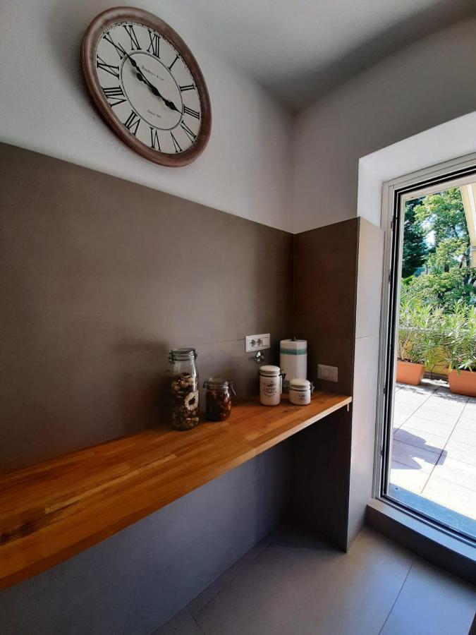 Bmp Apartment Gioiosa 1 Terrazza Vista Lago Belgirate Ngoại thất bức ảnh